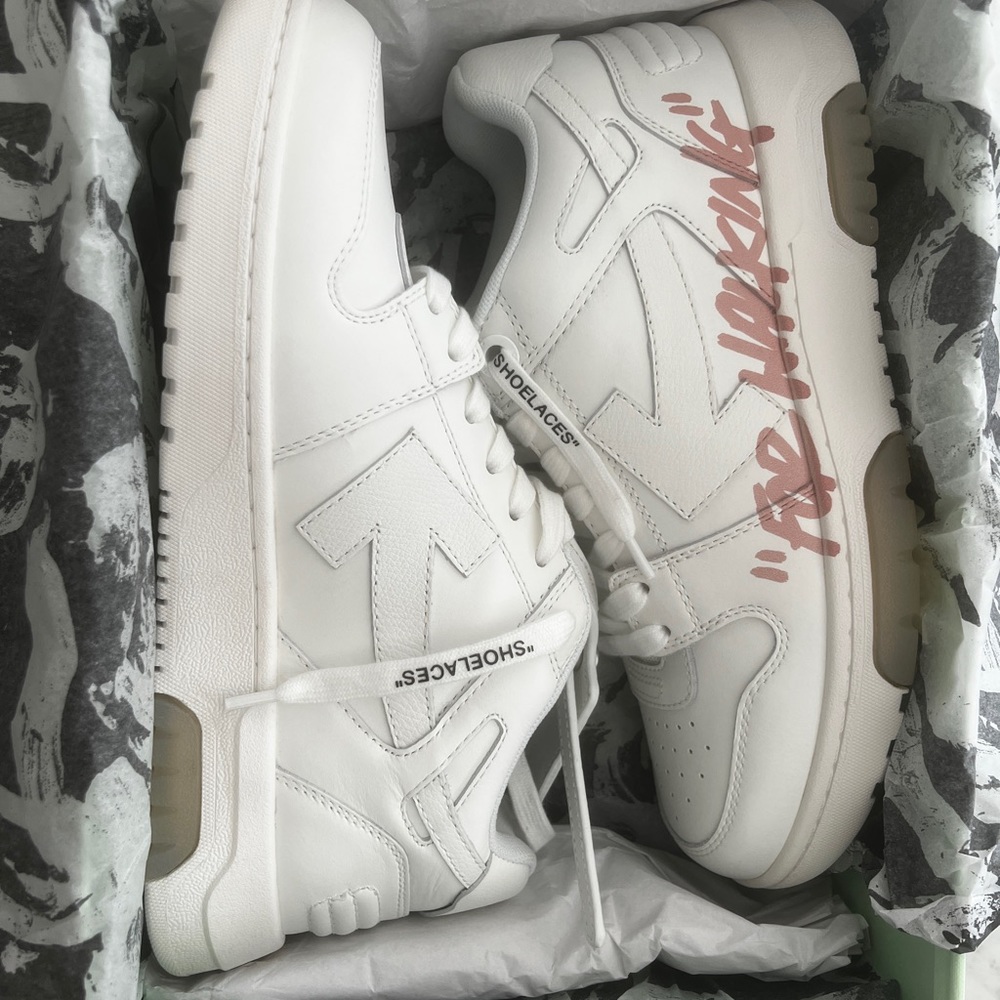 Off-White c/o Virgil Abloh Out Of Office “For Walking” shoes. Size 9.